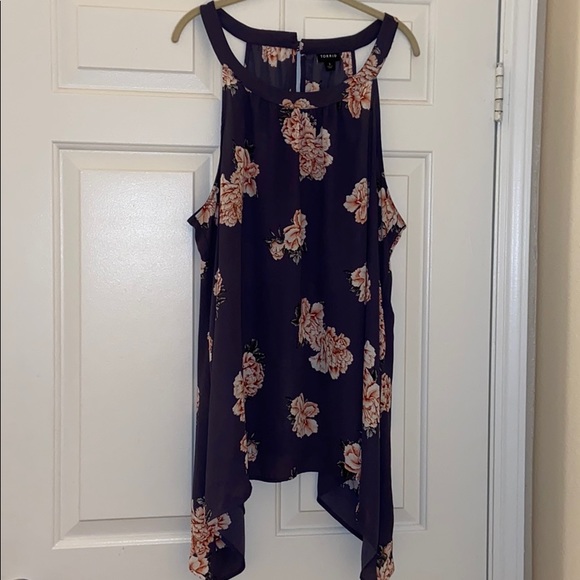 ✨Reduced more (63 likes) NWOT TORRID tank - tunic w/a pink floral pattern - Picture 3 of 8